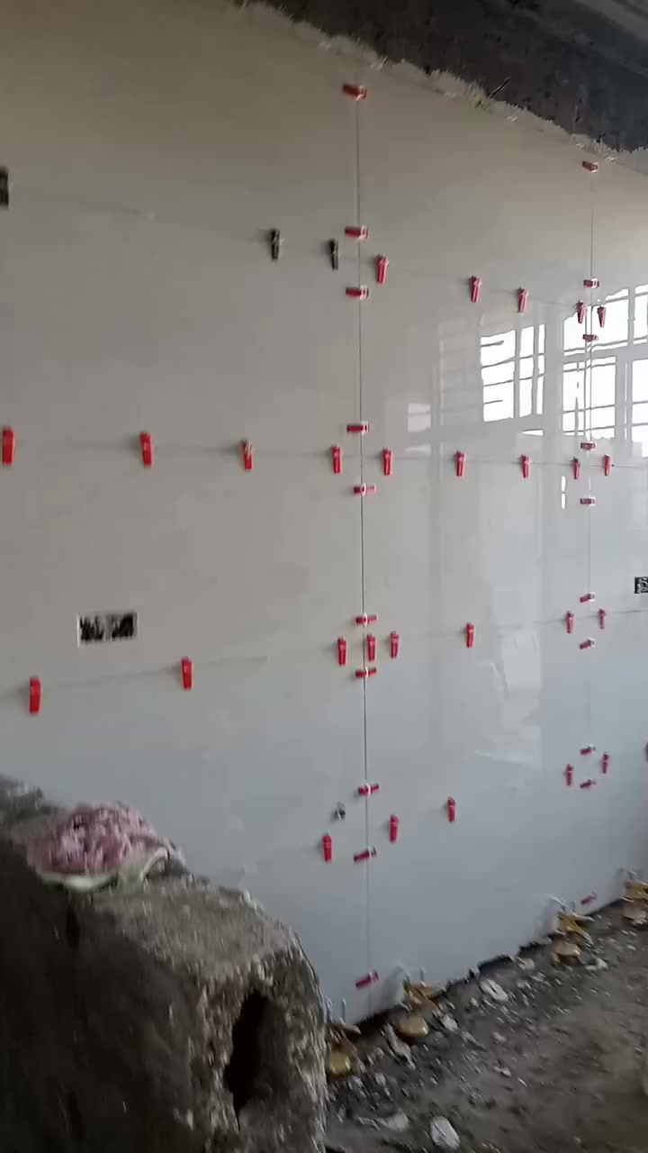 السلام عليكم خلف سيراميك او بورسلين متفرغ حاليين أو هذا رقمي ***********
