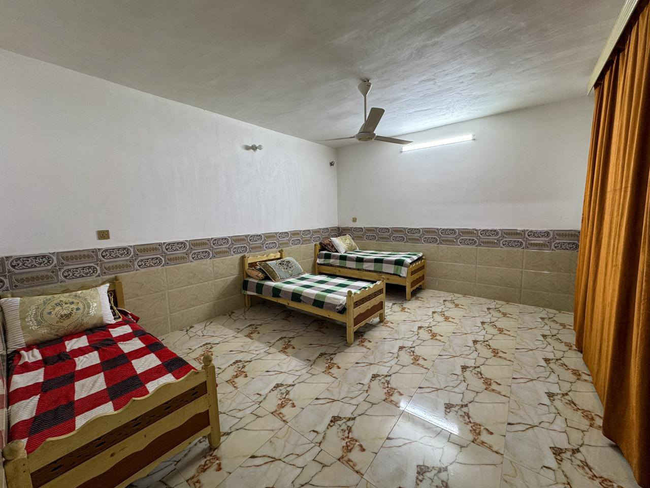 مزرعه البشوات الترفهيه للايجار ليومي
تحتوي على 
بيت مؤثث كامل 2 غرف نوم🎪🏡🏠
صالة كبيرة🏠
مطبخ جاهز مع الأواني 
مسبح كبير 🛝🌊
مسبح صغير الأطفال 🏖  
حديقه  🏕
مكان للشواء 🔥🔥🔥
يتوفر كهرباء على مدار24ساعه 🚥🚥
كراج للسيارات 🚙🛻
ألعاب 
فيشة 🎖
منضدة 🎾
الاتاجير نهاري وليلي ويوجد مبيت 🌕☀️🌛🌛
المكان صلاح الدين. قضاء بلد 
للحجز الأتصال 
***********
 متوفر واتساب ايضا

