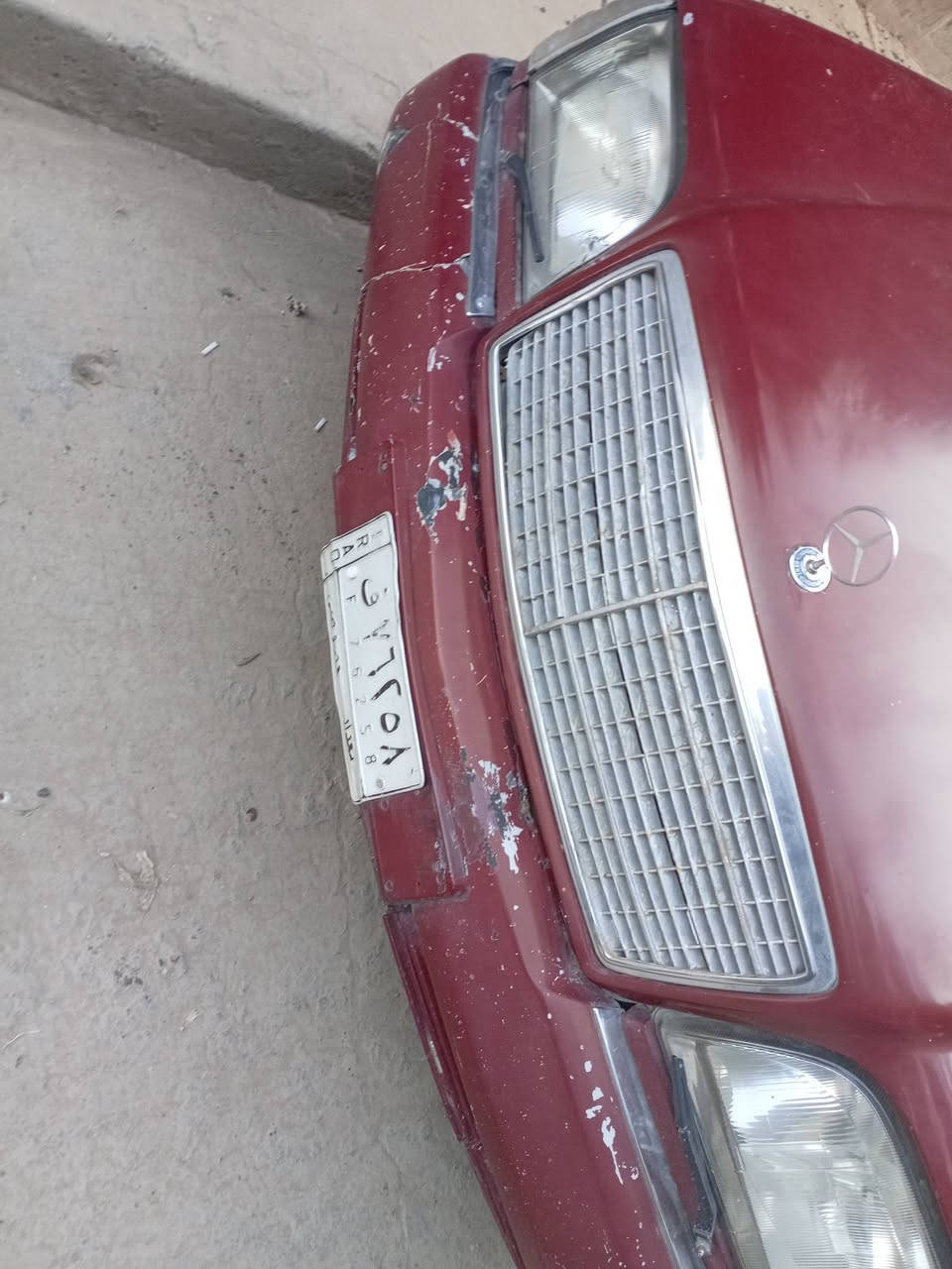 مارسدس شبح طرف ثالث بسمي اسوي وكاله فقط محورة بطة مكاني بغداد الدورة بيع او مراوس سعر ٣٣ وبيها مجال ***********
