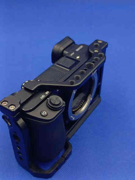 Sony a6400
بدي +3 بطاريات +كيج حديد +(عدسة 50 سوني اختياري)
الشتر 4461
مكاني نجف ومتوفر توصيل بشرط عربون 
سعر البدي مع الملحقات 800
سعر البدي مع العدسة مع الملحقات 975
‏للتفاصيل خاص 
او الاتصال 
***********
نضافة الكامرا واضحة بالصور
