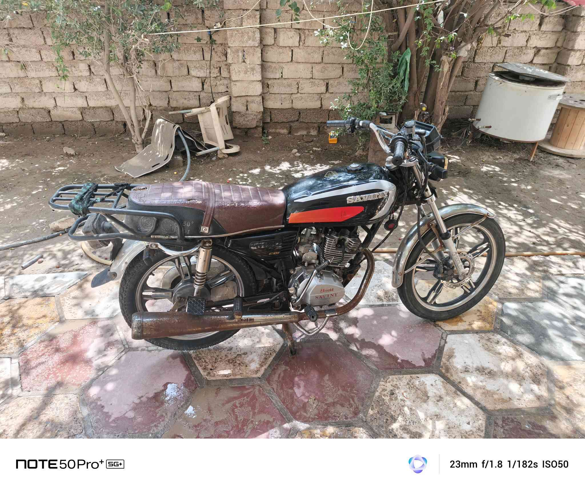 سلام عليكم دراجه لبيع سيفان مديل ٢٠٢١كلك اكفلك سارقه وعشاير دراجه تخبل مال جناي بيه كم نقص بسيط ما يكلفن ١٠تلاف كلجات جديده شرط تعلك مكاني حله نيل ٣١٠وبيه مجال قليل ***********
