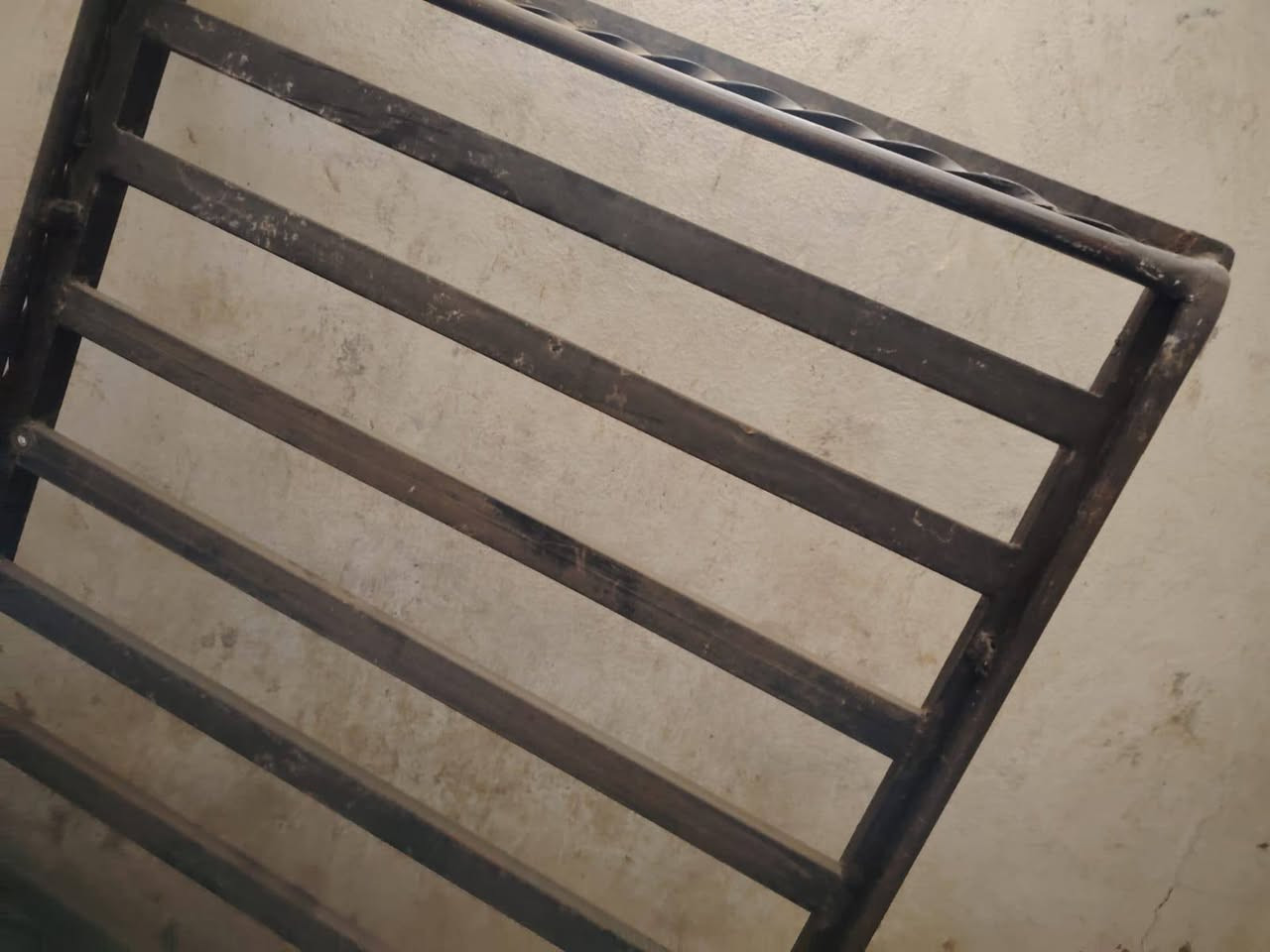 سلام عليكم سوبيه رينو 7 ركب البيع وكبات السعر 100, العنوان سماوه ***********
