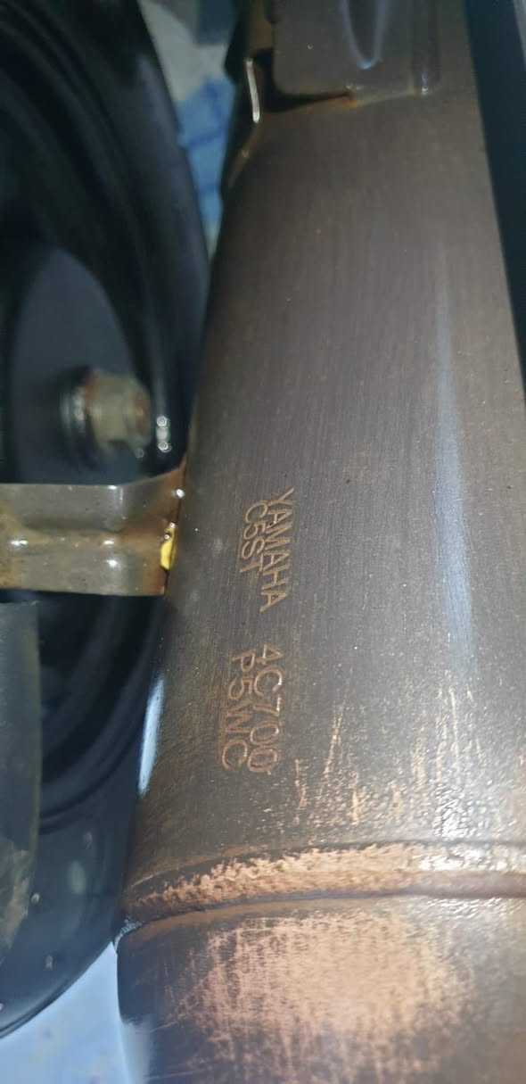 السلام عليكم
ماكس بوليسي كفاله عامه من البرغي 
مكينه كفاله عامه من فتح نضوح تبخير تنقيص كفاله 
سلف بلاد 
كابريته بلاد 
كفراتت بلاد ختم واحد ويه المكينه 
قفل اكسن قفل تاير 
دبل امامي شغال 
دبل خلفي شغال 
لايت شغال 
صطاب خلفي شغال 
اشاير شغال 
عداد كيلو متر شغال 
عداد بانزين شغال 
تجوه بلاد 

دراجه نهضه ونعومه ومعدل 

كفاله عامه 

سعر   مليون وخمسين الف وبيه مجال كلش قايل 

رقم ***********
