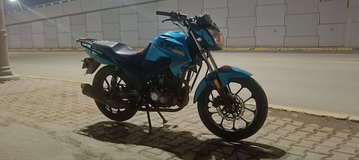 السلام عليكم
دراجه اركي موديل، 2022
الون ازكك 
مرقمه بغداد رقم نكليزي مميز 70100
دراجه خيرررر من الله 
مكينههه ناعمهه 
كهربائياتهه شغاله كلههه فقط دشبول سرعه يراد واير فقط
زنون عالي وناصي ورماش اصليات
اشاير كلهه شغاله
دراجه جيب فيتر وتعال افحص ودعيلي
دهن كله محسن امزويل ل محسن وكل 15يوم ابدل حتلو ماطلع بيهه 
تحويل على موعد لحجز 
المكان بغداد البلديات 
ل ستفسار اكثر على لواتساب 
الرقم، ***********
السعر مليونين وبيهه مجال ل شراي 😍🤍
