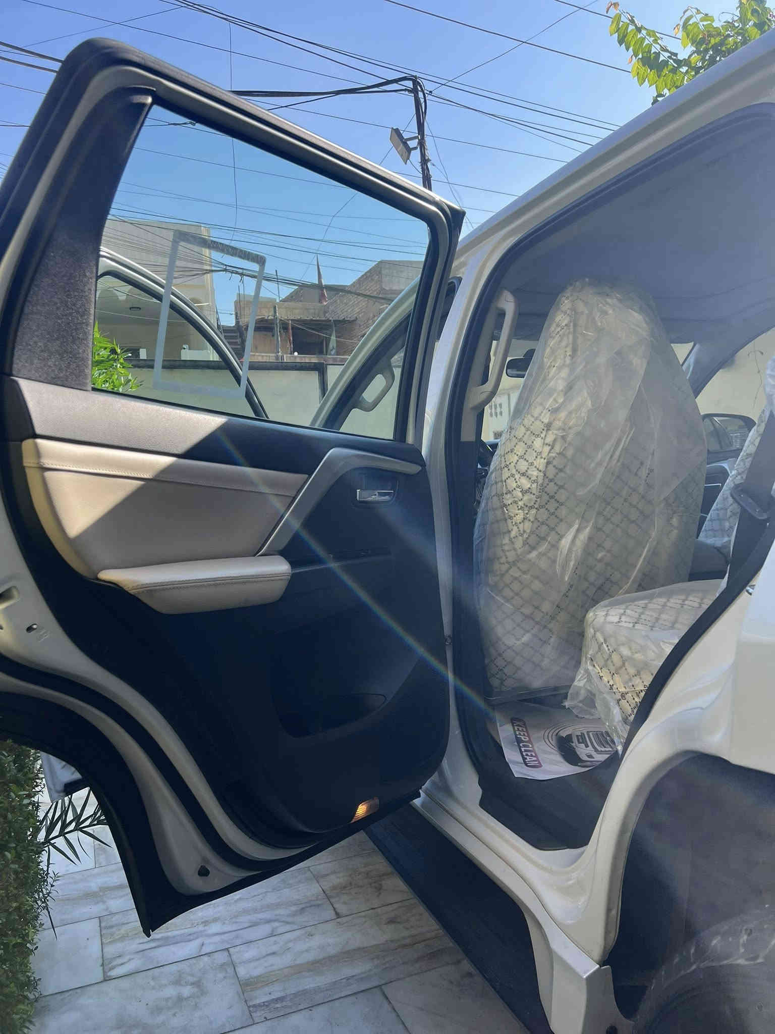 بيع سريع!!📢📢
باجيرو سبورت ام الكت الاسود الرياضي موديل ٢٠٢٠ السيارة اعلى مواصفات بالباجيرو مواصفاتها :
١.حساسات امامية وخلفية
٢.رادارات ٣٦٠درجة
٣.سايد بريك بصمة
٤.مفتاح التشغيل بصمة وبصمة دخول بالابواب
٥.تحكم ستيرن
٦. اوتو هولد( وقوف السيارة وهي على وضع D)
7.السيارة ٧ راكب وجميع الكشنات جلد ومغلف
٨.كاميرة بك دوارة 
٩.فتحة سقف سلايد
١٠.تبريد شاشة وشاشة تدعم الفديوهات والانترنت والابل كار بلي والخرائط GPS
١١.اشاير بالمري والمري قابله للطي 
١٢.مانع تزحلق ومثبت السرعة وغيرها من المواصفات
السيارة رقم اربيل مميز باسمي مكفولة كفالة عامة عدا مكانين بارد بسيط محرك السيارة ٦ سلندر وماشية ٩٤ الف حقيقي رايدها ٢٣٤$ وبيها مجال للشراي والسعر جداً مناسب مقارنتاً بخواتها  مكاني بغداد الجديدة للاستفسار مراجعة الصفحة او الاتصال على ***********
