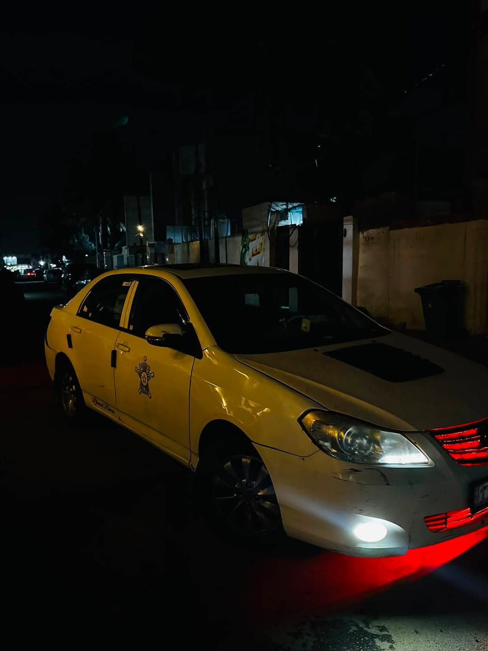Byd g3 2015
مواصفات السيارة 
بصمة تشغيل 
بصمة ابواب 
تشغيل عن بعد 
فتحة 
اشاير بالمري 
لايتات زنون ثلجي ❄️
تبريد ثلج ❄️
السيارة كلش مرتبة ومتعوب عليها 
سيارة استخدام شخصي 
سنوية للـ ٢٠٣١ 
السيارة بأسمي شخصيا تحويل ثاني يوم 
السيارة مال الشركة العامة
السعر ٥٨ وبيها مجال وبخدمتكم
عنواني بغداد الدورة
للأستفسار ***********
