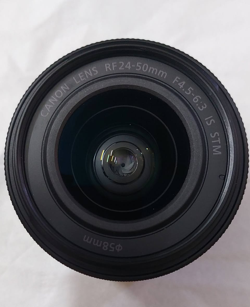 السلام عليكم 
عدستين فقط فحص غير مستخدمة 
Canon RF 24_50mm 
كت كانون R8
السعر 100$
Canon EF_S  10_18mm  is stm
السعر  100$
بغداد ،  الشعب  . لا يوجد توصيل تفحص و تاخذ من باب البيت
مبايل ***********
