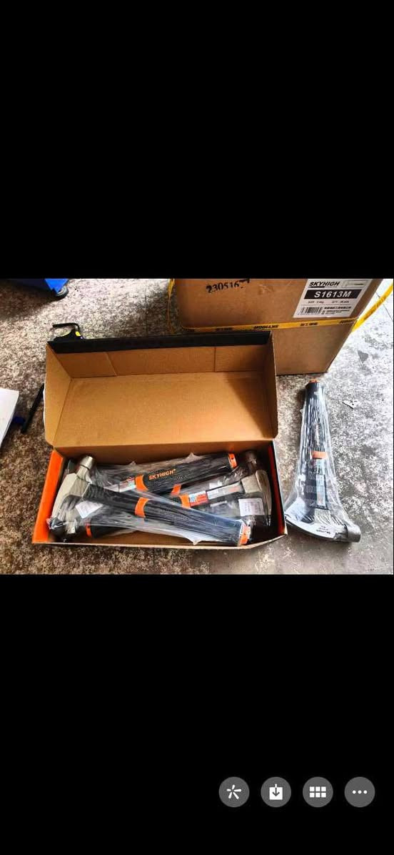 محلات بيت شظيف 

البيع بسعر الجمله باسعار تنافسيه 
لتواصل ***********
العنوان واسط قضاء العزيزيه شارع العام 
الوكيلين لماركه كريم الشمري
