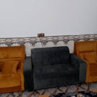 نظيف • شبه جديد • ١٠ مقاعد