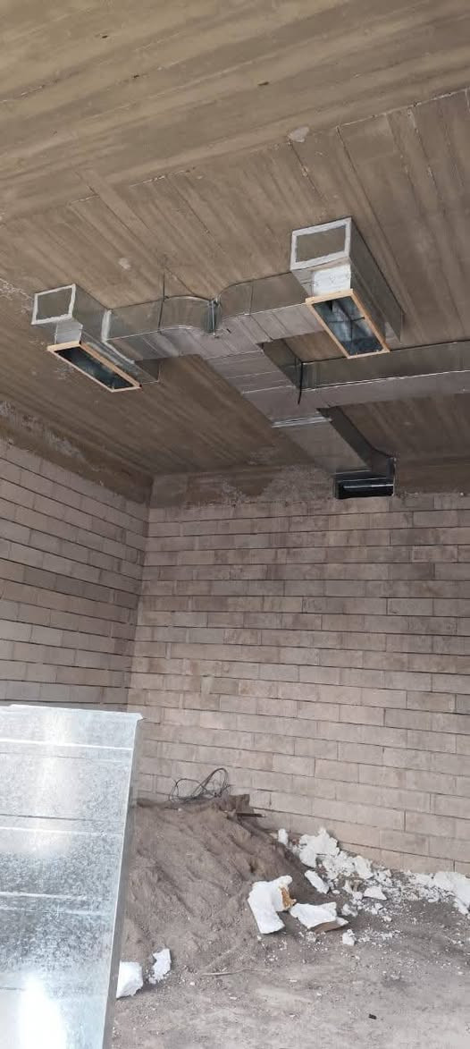 🔥حر الصيف بعد ما يهمك ويانا!
👷‍♂️ نركبلك دكتات تبريد مركزي باحترافيه تامه 👷‍♂️
وهواء متوازن بكل زاويه من بيتك 
شغل نضيف ـــ مغ ضمان ــ والتزام بل مواعيد 👌

خلي راحتاك علينا 
التواصل 
***********
***********
