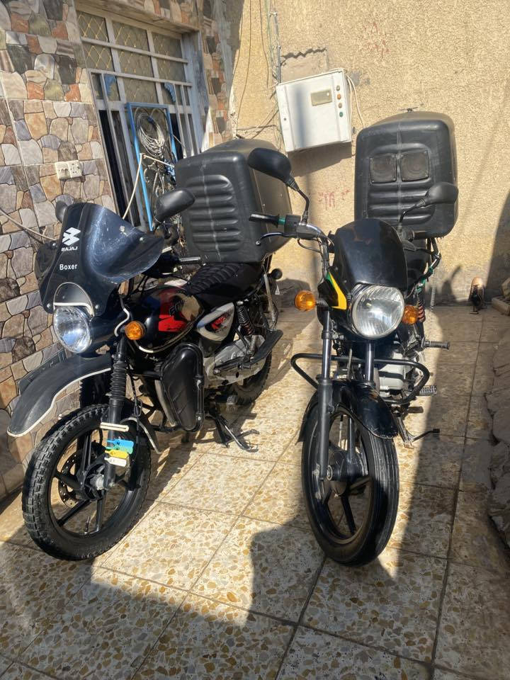 السلام عليكم دراجتين بوكسرات وحده جبلي موديل 23 نازله بل 24 مرقم ماشيه 16 الف
كفاله عامه 
ولثانيه بوكسر كلاسك موديل 23 نازله بل 24 كفاله عامه فقط اوراق استنساخ 
العنوان بغداد 
***********
