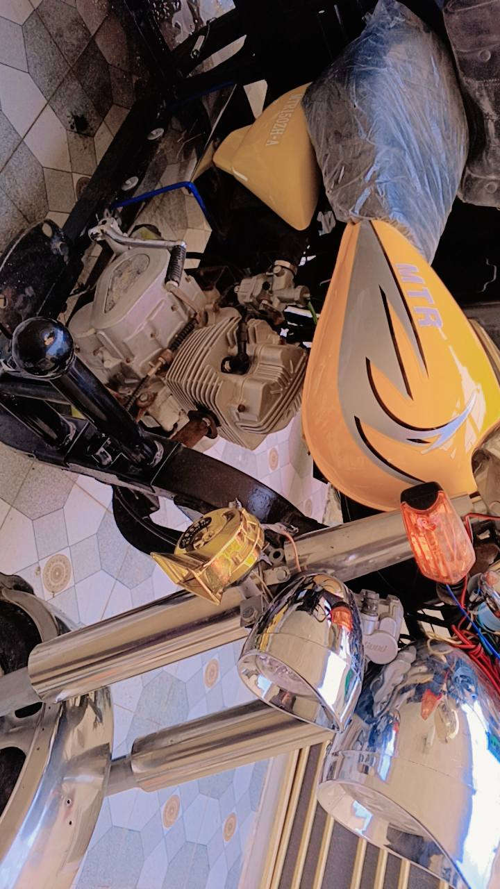 ستوته MTR اوراق موديل 13كفاله عامه من طول للطول اكسن براغي جديد ومحرك جديد وتواير صب   كهربائيات من طول للطول شغاله الستوته مابيها أيشي مستعمل كله جديد سعرها مليون ونص 1.5 وبيها مجال حك الجية عنوان بصره ابي الخصيب رقم الهاتف ***********
