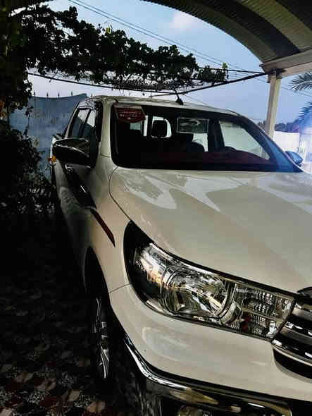 تويوتا مرزي موديل 2024 / جديدة ونظيفة حيل مكفولة كفاله عامة من دعامية للدعامية فول مواصفات بصمة تشغيل وشاشة لمس كير أوتوماتيك  حساسات نظام تحديد السرعة كامله تخم تاير جديد سبير ما نازل كفاله عامة / السعر( 320) وبيها مجال مكانها ديالى الخالص سراجق للاتصال ***********
