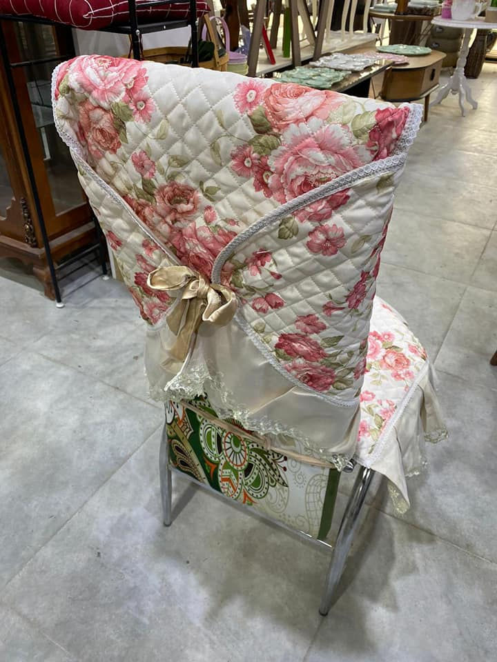 سيت سفرة طعام مع تغليف كراسي عدد ٦ 
السعر / ٤٠،٠٠٠ الف دينار 
خانقين - دارة كونارة


**إذا كنت صاحب هذا الإعلان وتريد حذفه لأي سبب، رجاءا أرسل رسالة إلى الدعم الفني**