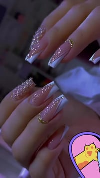 عروض كرلك  بدون دزاين 15 واذا دزاين الي طلبه زبونه من 30 وفوك 07770286...