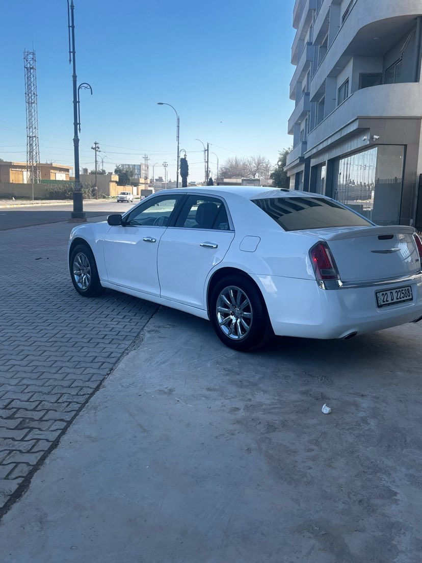 اوباما موديل 2013
سيارة 5 مواصفات 
بدون صبخ و بدون تبديل 
كير محرك اكسل كفالة 
سنوية رقم والهزة كلة جديد 
سعر 187 وبي مجال 
مكان كركوك 
*********** علئ واتساب هم
