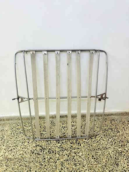 ‏سلام عليكم سيبايا سحارة سعر 130 وبيها مجال).    ***********
