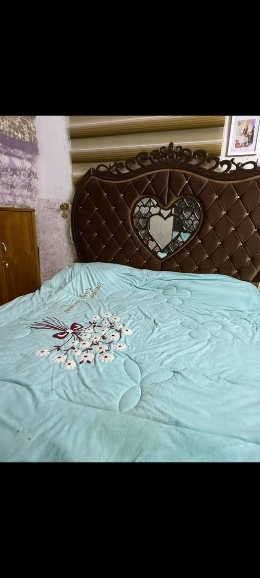 غراض للبيع مناسبات بيع مستعجل سبب لبيع اشيل لغير محافظه


**إذا كنت صاحب هذا الإعلان وتريد حذفه لأي سبب، رجاءا أرسل رسالة إلى الدعم الفني**