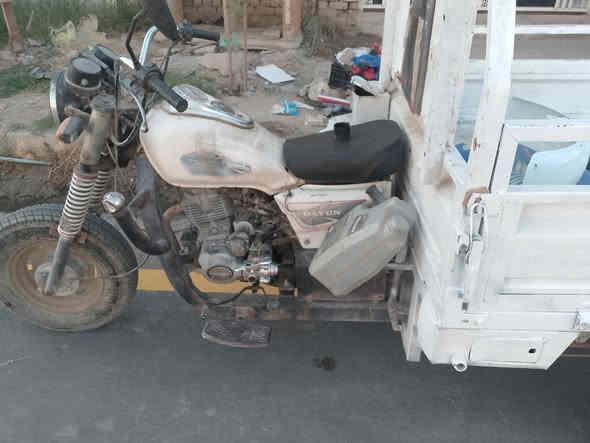 ستوتة ١٤ رقم وسنوية ماعوزها اي شي ب١٢٠٠ رقم *********** موقع رفاعي
