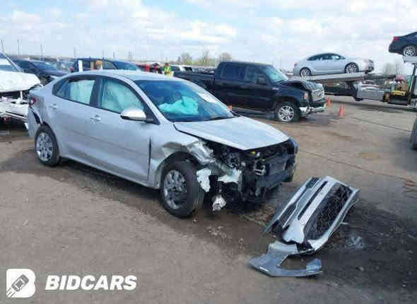 كيا ريو
موديل ٢٣
مبدل جاملق امامي
وارد امريكي
معوقين
محرك ١٦٠٠
 دوووش
 ماشيه ١٦ الف
اتصال***********
