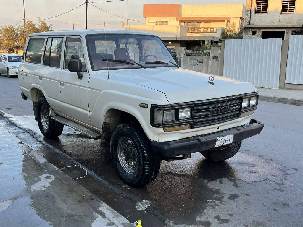 لاندكروزر موديل 1985 رقم نينوى باسمي تحويل شرط كوبون بانزين بيها سياره حلوه وجاهزه لاتصال او التواصل يرجى الاتصال على الرقم 
***********
‏‪***********‬‏ موصل, نينوى
