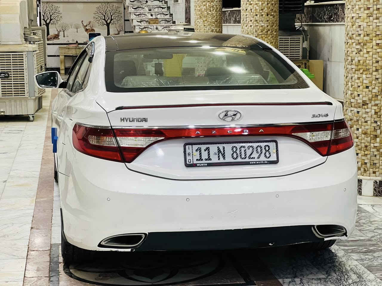 السلام عليكم
للبيع
أزيرا خليجي موديل 2013 

رقم بغداد دولي الجديد بسمي ✅

السياره مكفوله  ✅

السيارة كير مكينه حداديه تبريد كله جديد ✅

حساسات خلفية 4 ✅
سقف بنوراما
ويل حجم 18 🛞
كير 6 سرعات +عادي ⚙️
محرك V6 ⚡️مفتوح عالشرط
بردة خلفية كهرباء⚡️
جام أوتو⚡️
كشنات كهرباء ⚡️
مري شفط ♻️
انارة ترحيب 💡
كشنات جلد 💺
مثبت سرعة 🛣️
تحكم سترين اربع جهات 🎛️
تبريد قطعتين ❄️
غرفة جلد بيجي نظيفة 🍯

السعر((129)) ورقه

مكان السيارة (الديوانية)

رقم الهاتف :للاستفسار 
 ***********
***********
