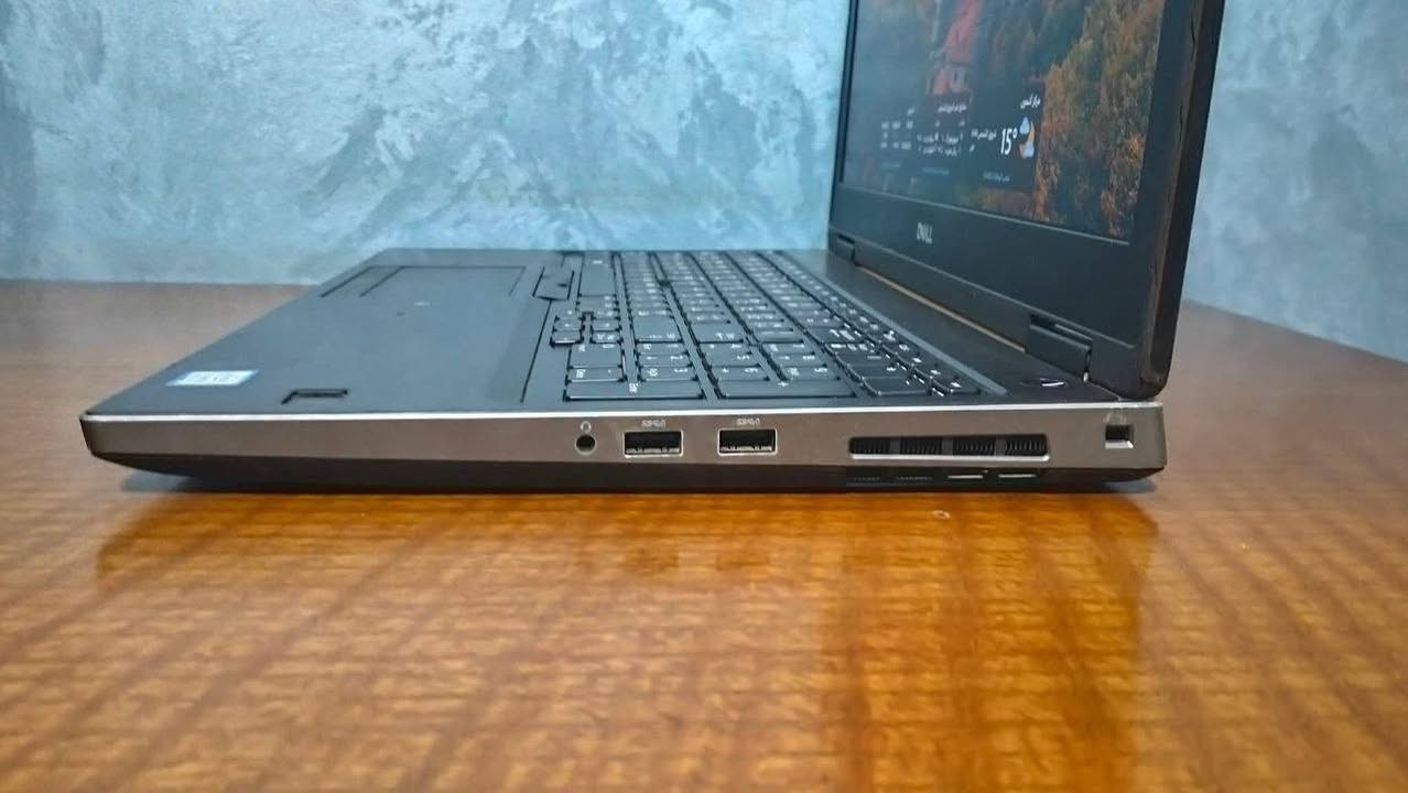 💼 Dell Precision 7530 Workstation
لابتوب Workstation احترافي موجه للمهندسين والمصممين والبرامج الثقيلة، بقوة معالجة عالية وكارت Quadro مخصص للأعمال الاحترافية.

━━━━━━━━━━━━━━━━━━━━━━

🔵 المعالج
Intel Core i5-8400H

✅ 4 أنوية / 8 Threads
✅ من فئة H للأداء العالي
✅ مناسب للبرامج الهندسية والتصميم الثقيل

🔵 الذاكرة (RAM)
8GB DDR4

✅ قابلة للترقية
✅ مناسبة لتشغيل البرامج الاحترافية

🔵 التخزين
512GB SSD

🚀 سرعة ممتازة في تشغيل النظام والبرامج
🚀 أداء سريع في فتح المشاريع الثقيلة

🔵 الشاشة
15.6 بوصة Full HD IPS
دقة 1920×1080

✅ صورة واضحة وتفاصيل دقيقة
✅ مناسبة للعمل الطويل والتصميم

🔵 كروت الشاشة
Intel UHD Graphics
+
NVIDIA Quadro P2000 4GB GDDR5 🔥

🎨 كارت احترافي مخصص للهندسة والجرافيك
🏗️ أداء قوي في برامج AutoCAD / Revit / SolidWorks
🎬 مناسب للمونتاج والتصميم الاحترافي

🔵 الشاحن
⚡ شاحن أصلي 180W

🔵 النظام
Windows Pro أصلي
✅ يتفعل تلقائياً بمجرد الاتصال بالإنترنت

━━━━━━━━━━━━━━━━━━━━━━

🏗️ مناسب للمهندسين والمعماريين
🎨 التصميم والجرافيك الاحترافي
🎬 المونتاج ومعالجة الصور
💻 البرمجة والمهام الثقيلة
🖥️ أعمال Workstation

━━━━━━━━━━━━━━━━━━━━━━

🛡️ ضمان شهر كامل
🔄 15 يوم استبدال
🚚 متاح الشحن لجميع المحافظات

🔥 Precision Workstation + Quadro P2000 = أداء احترافي حقيقي للشغل التقيل 🔥


**إذا كنت صاحب هذا الإعلان وتريد حذفه لأي سبب، رجاءا أرسل رسالة إلى الدعم الفني**
