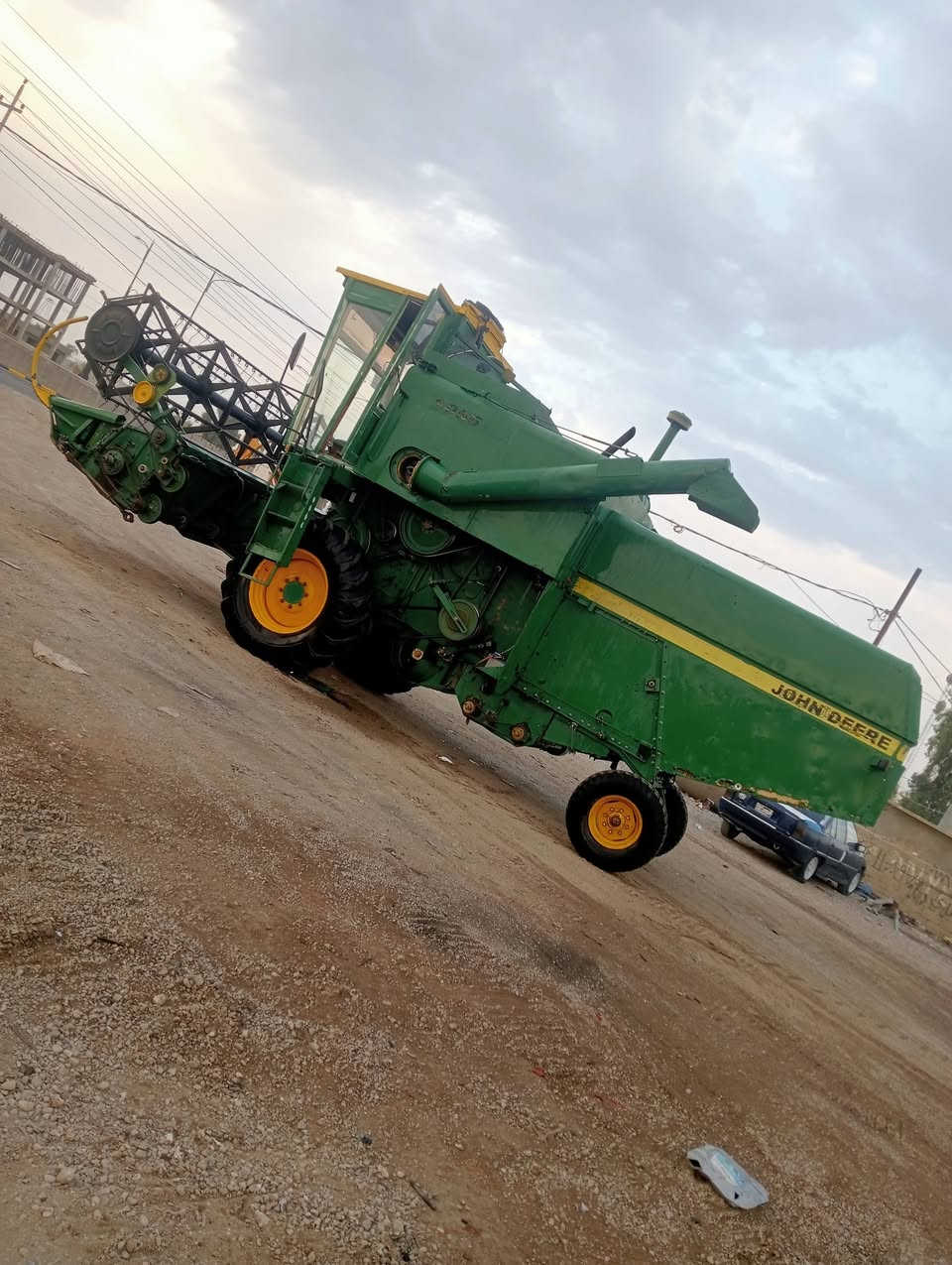 دەڕاسە جوندێر سترات خاس ئێرانی مۆدێل 2012 تەپەڵەی 14ی بیلاد دەڕاسەکە حاڵێن بەلەمەو یەک ساڵ کاکوتی کردە عەشیای بەلەمو  کاکوتێ بۆکانی دووپەنکەی تازەکانی لەگەڵە  ماشەلڵەی ئەوێ نەتەقین نەلەحیم هیچی پێوە نیە  کامل تەعمیر کراوە بۆ بەلەم حازرە بۆ ئیش کارەبایو تەبریتو لایتو گڵۆپو هەمووی لۆکە    بۆسعر پەیوەندی بکە به 

***********
