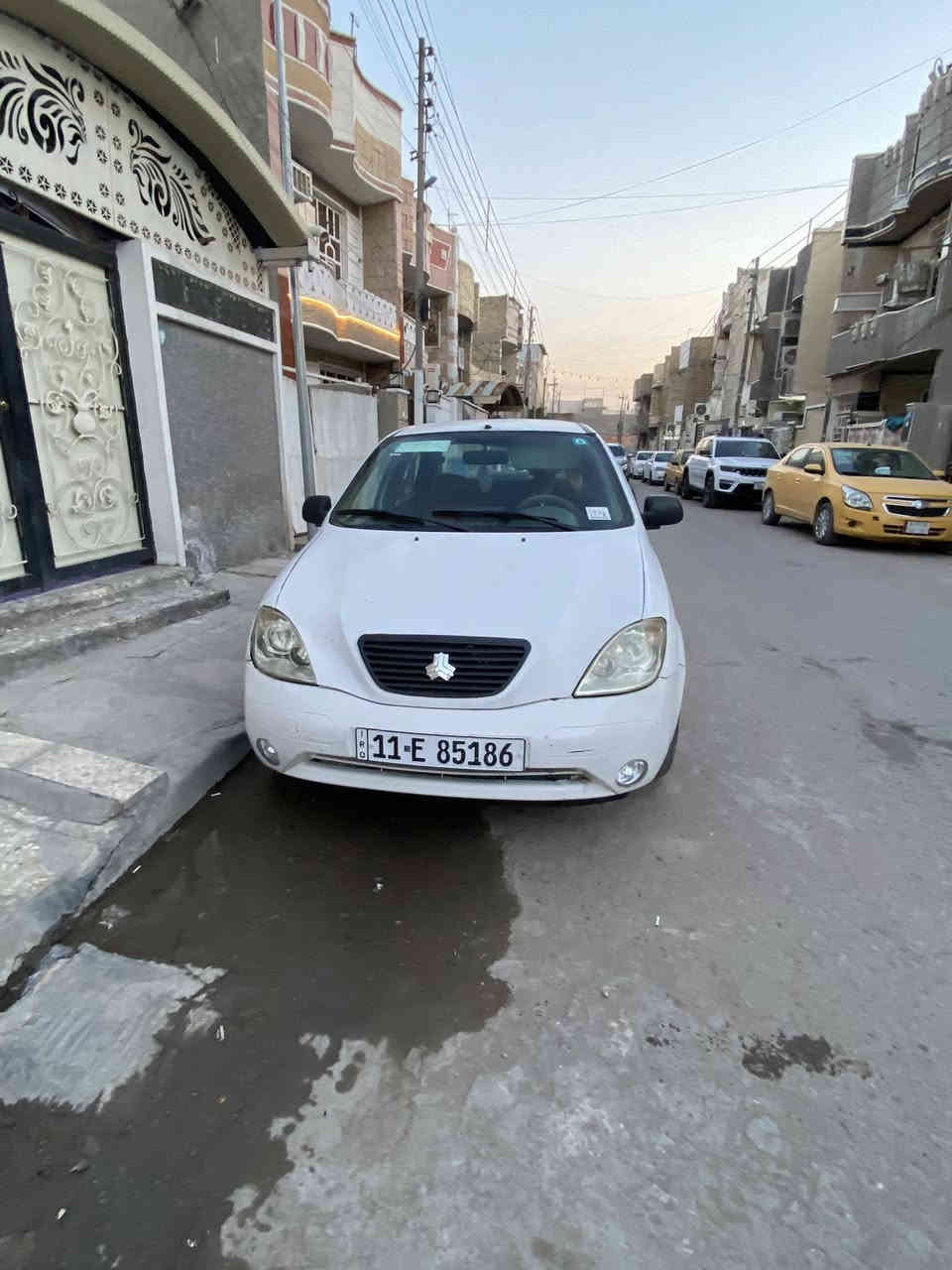 سلام عليكم
من رخصت الادمن 
سيارة طيبة للبيع موديل 2012 
السيارة جاهزة من كلشي مابيهة نقص برغي واحد 
رقم نكليزي السيارة بسمي تحويل ثاني يوم سنوية 2027
السيارة مدوشمة كشنات و ارضية وبيهة شاشة لمس 
السعر 39 وبيهة مجال قليل ومكان السيارة بغداد شعب وهاذا رقمي ***********
