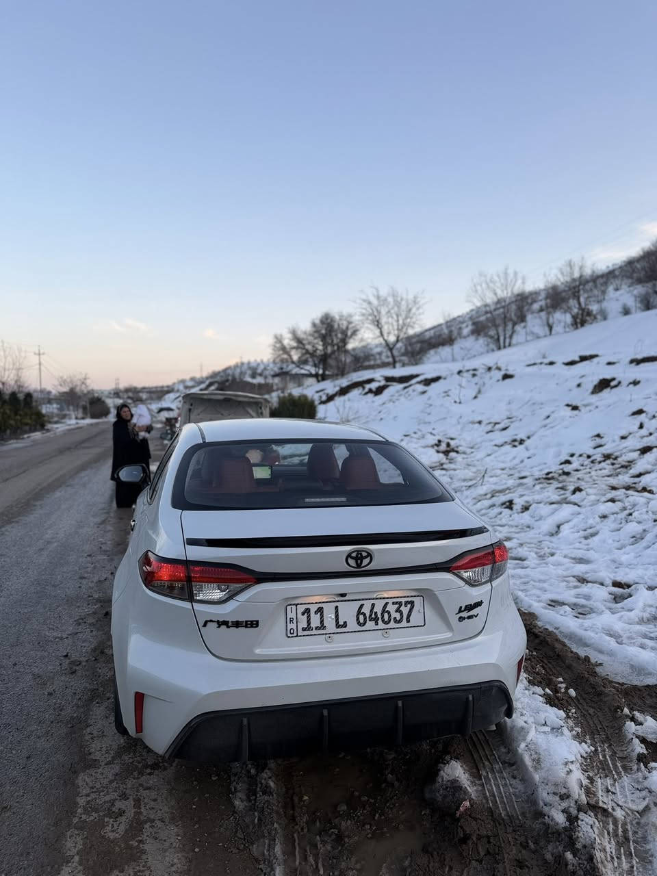 كورلا اس 2025 ماشيه 7 الف مكفوله كفاله عامه داخل احمر كرسي كهرباء . ب اسمي السعر  166$ وبيها مجال عنوان بغداد ***********
