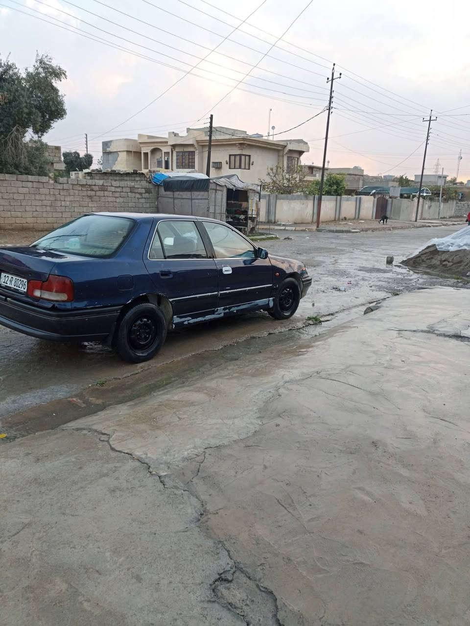 الانتره دمعه موديل 94
 رقم نينوى جديد سياره نضيفه  كير عادي
سعر 30 
العنوان موصل ناحيه الشورة 
تواصل على الرقم ***********
