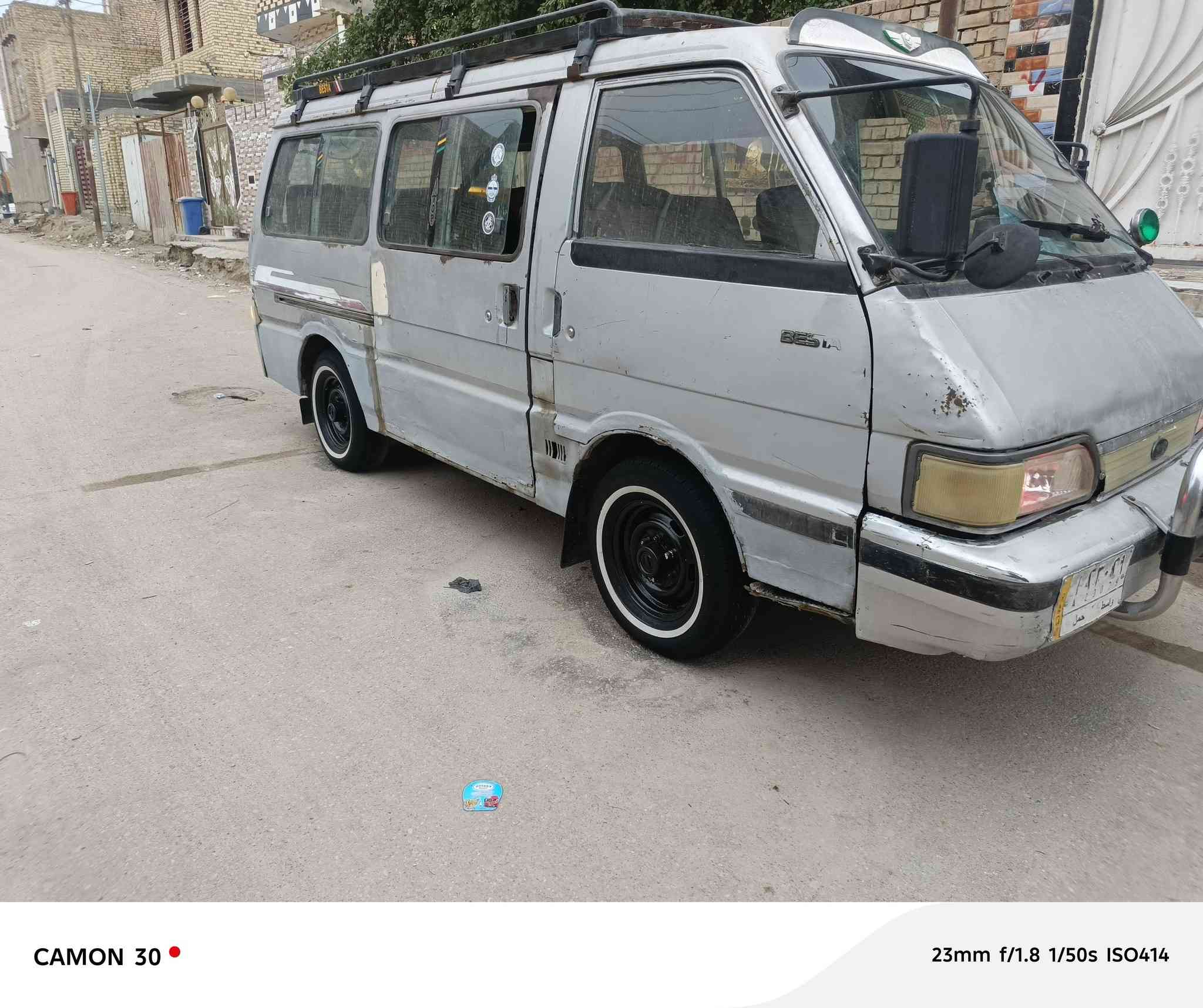 كية بستة موديل ٩٣ رقم حمل ألماني سيارة جاهزه تخم تاير حداديه أماميه وخلفية جديده مشط وباور ستيرن جدد گير ومدينة واكسن نضيفات كهربائيات شغالة من الدعامية للدعامية السعر ٣٥ وبين مجال رقم *********** مكاني الناصريه قضاء الشطره
