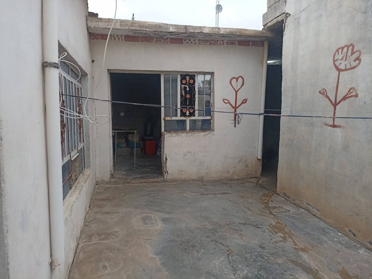 دار للبيع
(حي الشهداء) 
للاستفسار لاتصال  ‏‪0777 523 8588‬‏
