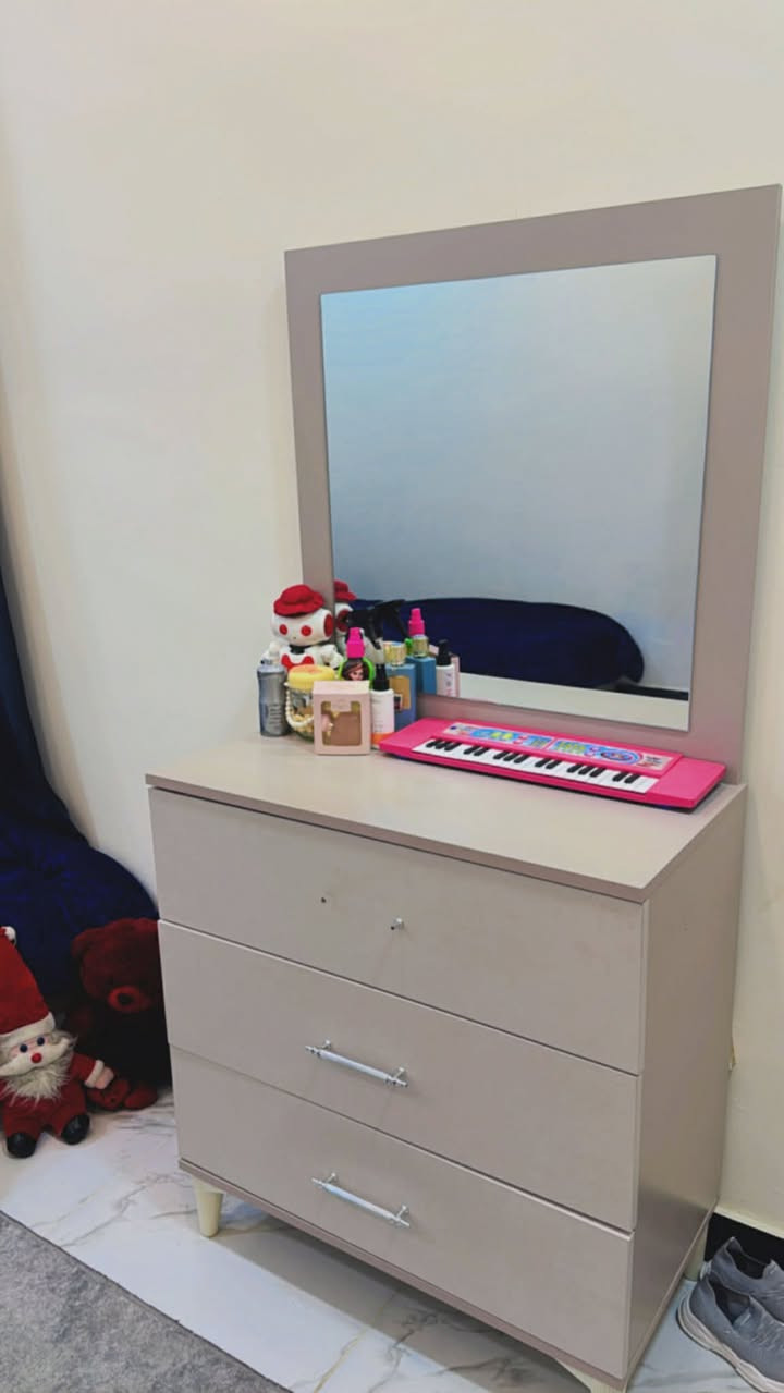 غرفة نوم ٢ سرير متكونه من ٥ قطع للبيع مع ٢ دواشك ضغط عالي ٦٥٠ الف


**إذا كنت صاحب هذا الإعلان وتريد حذفه لأي سبب، رجاءا أرسل رسالة إلى الدعم الفني**