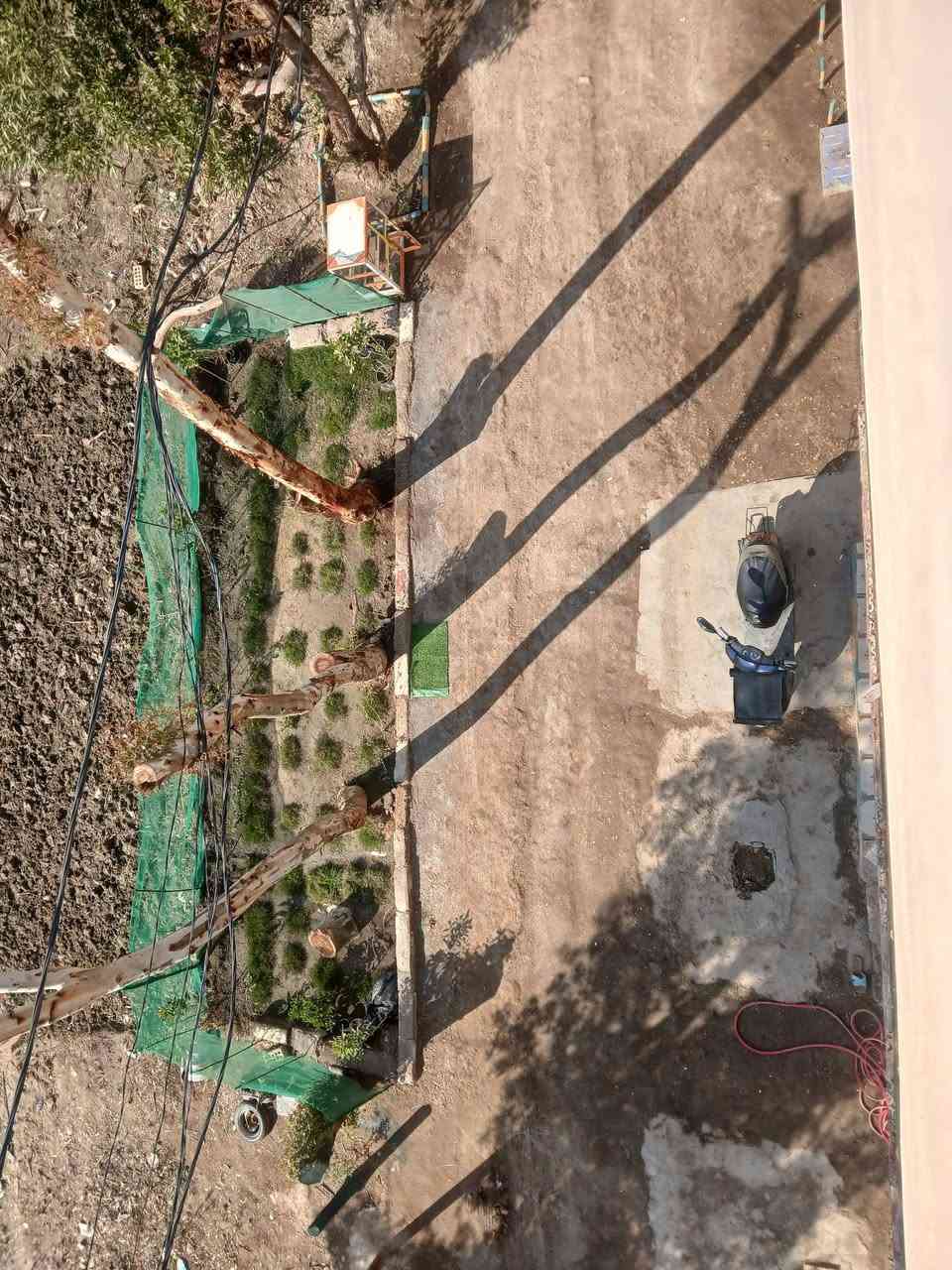 سلام عليكم.مشتمل. 40 متر للبيع طابقين كربلاء قرب فندق البارون يبعد عن الأمام 3كيلو زراعي سند. 25  اسويلك بي إقرارمحكمه صالح للسكن وا. لزوار.  السعر 38 وبي مجال  *********** وبي واتساب
