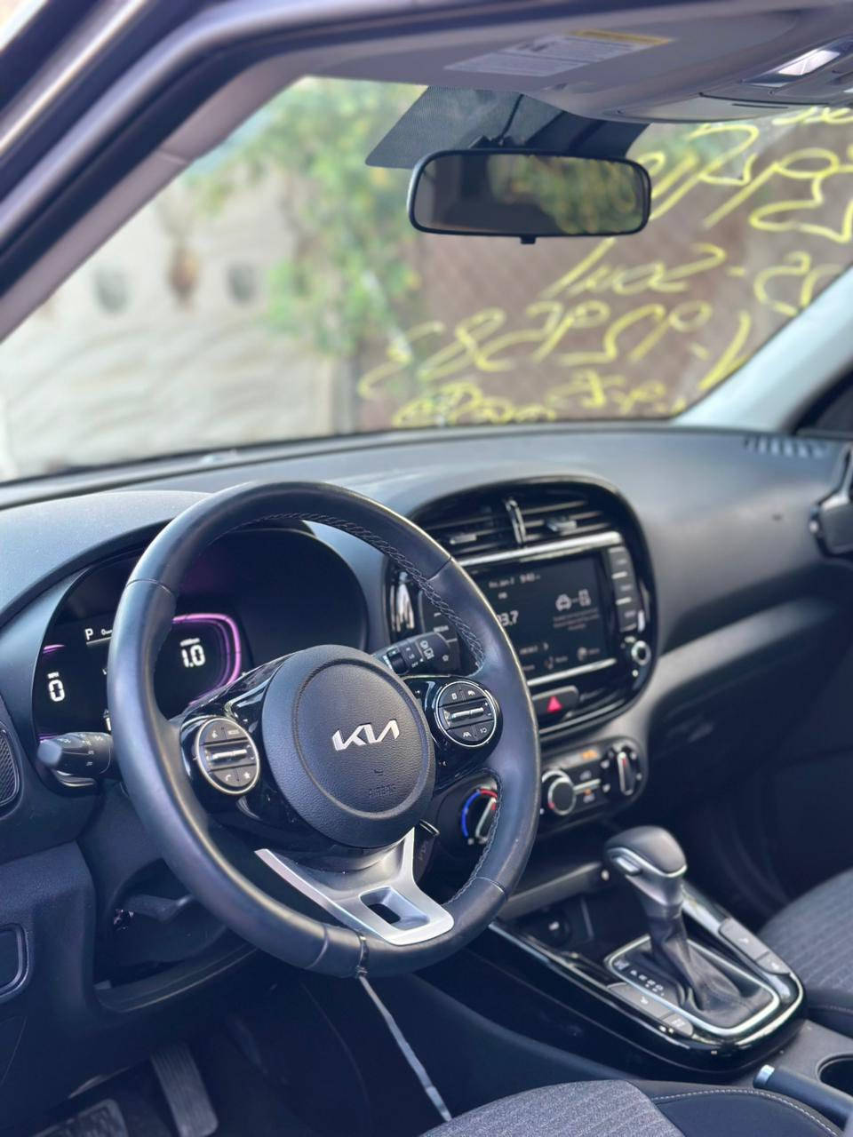 🔴 للبيع – Kia Soul / كيا صول 2025 🔴

✅ بدون رقم
✅ الممشى: 4,000 ميل فقط
✅ الفئة: فول مواصفات EX (عدا البصمة)

🔹 المواصفات:
 • فتحة سقف
 • كشنات هيتر
 • ستيرن هيتر
 • مثبت سرعة + مثبت مسار
 • داخلية صاج
 • شاشة ديجتال
 • رادارات أمامية وخلفية وجانبية
 • إشارة في المرايا الجانبية
 • ويل كب كروم
 • لايت أمامي LED

🔹 الحادث:
 • حادث بسيط جدًا
 • بدون أي صبغ نهائيًا
 • من الدعامية للدعامية
 • تم تبديل جاملغ أمامي أيمن أصلي بنفس لون السيارة
 • رصعة بسيطة في الجنطة

🛑 جميع الإيرباكات سليمة 100%

💰 السعر: 15,800$ (158$)
🔒 سعر البيع النهائي – قفل

📍 الموقع: بابل – الحلة
📞
***********
