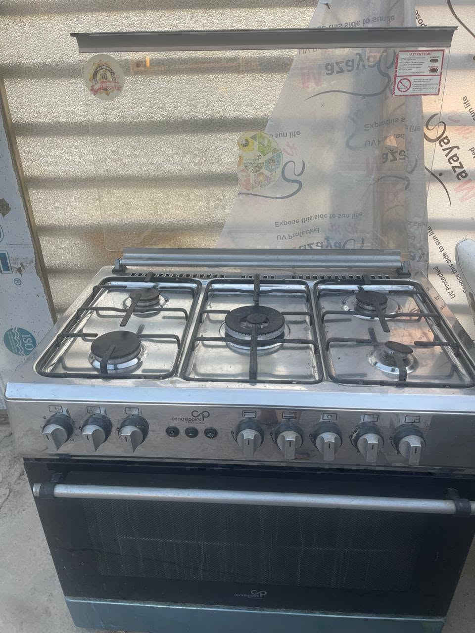 يا الله 🤍 هلا حبايب قلبي توفر لدنيا أثاث بيت كامل الغراض نظيفه مابيه اضرار ممكن نظافه تقل 

1.ميز طعام الكراسي مال ميز عدد 5 بس مو نظيفات الكراسي للامانه يعني قواعد الكراسي يرادلها شغل يثبتوها السعر 100 

2. كنفيره نظيفه جداً هواء بارد السعر100 وبيه مجال 

4.طباخ متكون من 5 عيون نظافه 100/95 استخدام بس أسبوع واحد السعر 350 وبي مجال 

الاستفسار خاص ***********

اللهم صلِّي علئ محمد وآل محمد وعجل فرجهم الشريف ولعن اعدائهم
