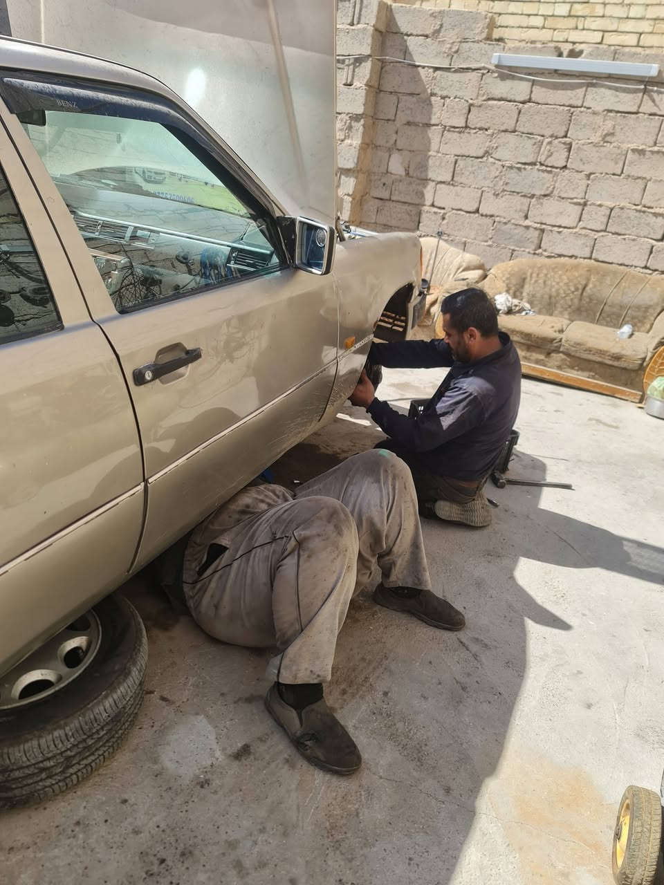 الشغل الصحيح بل مكان الصحيح.
لا تتعب وتحير ودور اليوم.
أخذ سيارتك الصہٰٰٖديہٰٰٖق الوفہٰٰٖي ۦ٭ۦٰ۪۫ۦ
عباس ابو محمد انت مرتاح وراسك بارد.
بين قوسين (ملك السيارات الألمانية)
بإنسب الأسعار. وشغل ذمه ضمير درجة اولى.
يشتغل ينطيك ظمان
كل شي يخص سيارات صدر امامي خلفي حبشكلات
شرط يشتغل سيارت حديثه وقديمه
شغلة بيده مكانه بغداد أبو غريب نصر وسلام.
تروح تتونس بل شغل تصل علي متواجد كل أيام.

رقم عباس ابو محمد
 ***********
***********
