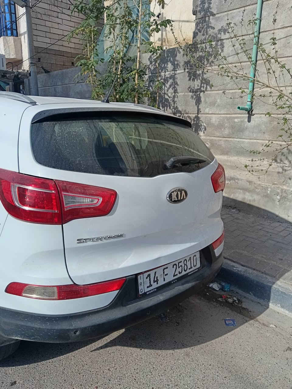 سياره سبورتج ٢٠١٤ محرك دوش اقتصاديه تبريد ممتاز السعر ١٣٨ وبي مجال بسيط
*********** رقم بصره جديد
