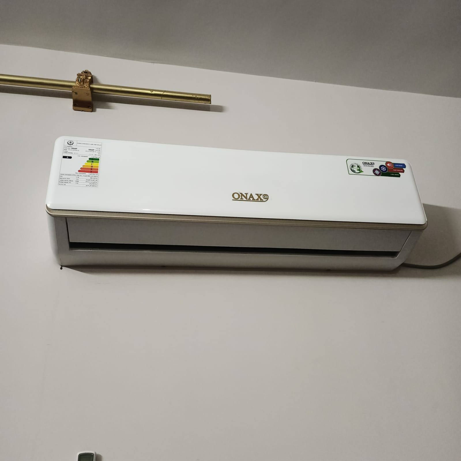 السلام عليكم ورحمة الله عندي هذا سبلت ONAX ستعمال شهرين فقط رايده 400 وجزاكم الله خير


**إذا كنت صاحب هذا الإعلان وتريد حذفه لأي سبب، رجاءا أرسل رسالة إلى الدعم الفني**