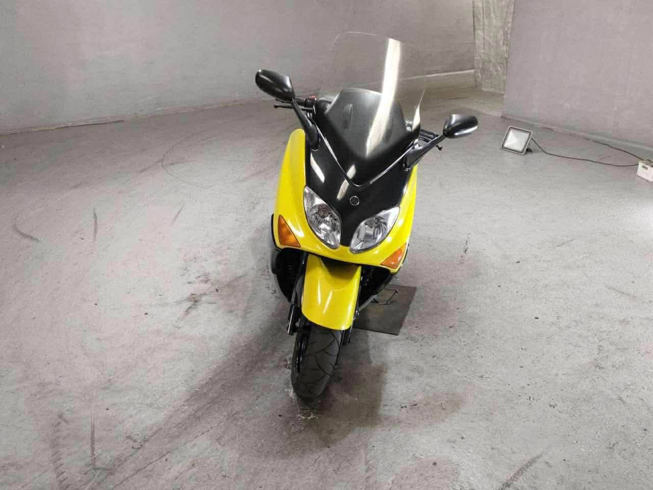 دراجة تي ماكس
حجم المحرك 500
دراجة كفالة عامة مكينة وكفر وشرط الضمان ينكتب بل عقد 
العنوان بغداد حي البتول
الدراجة مستعملة شي قليل 
السعر خاص رقم ‏‪***********‬‏
