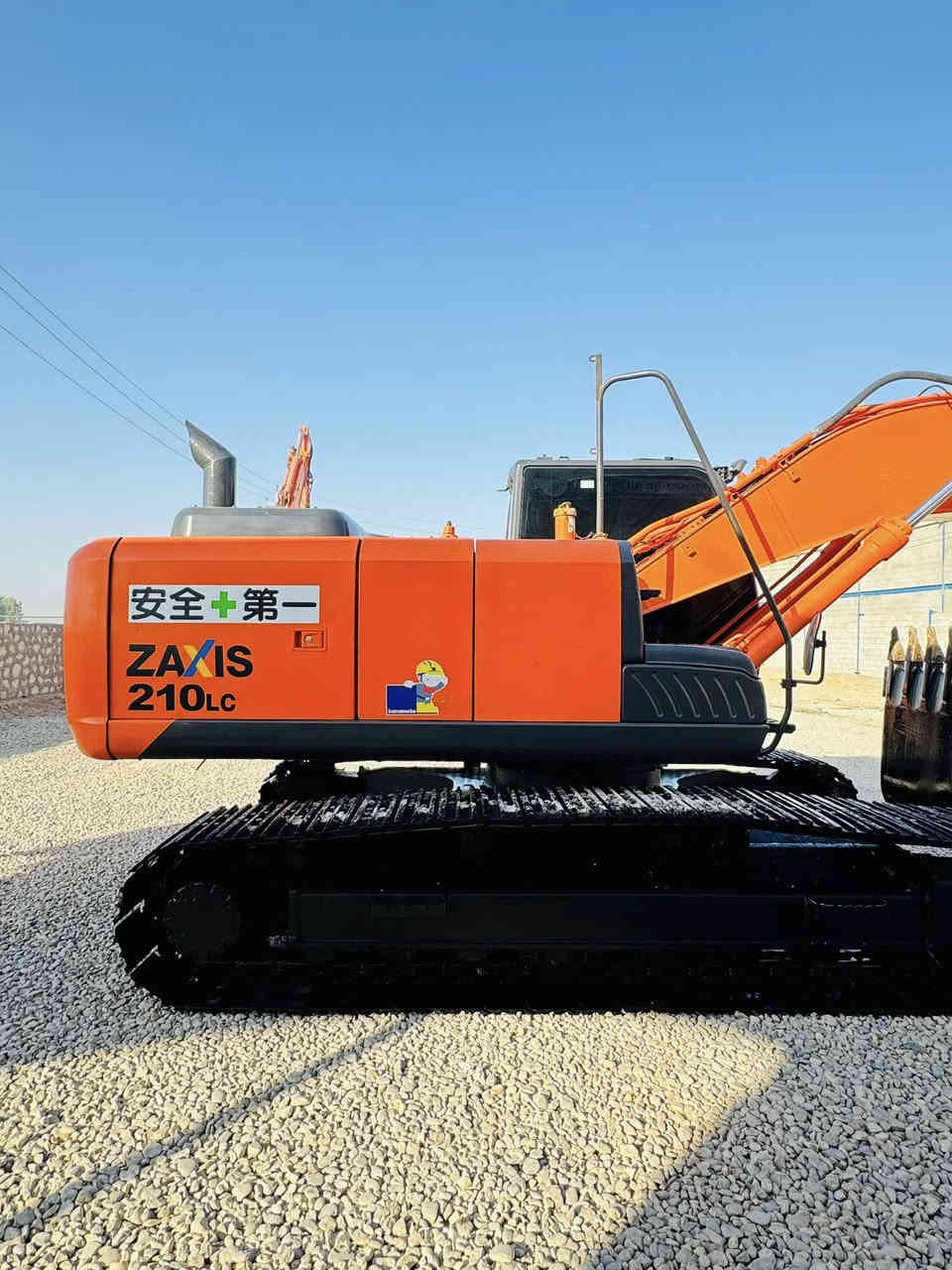 للتجارة العامة وتجارت الآليات الثقيلة 

حفاره فايف بي  

210LC

 السي 8رولات 

مأسسه جك همر 

#حدادية زناجيل نظافه100/100🥇

عدد ساعات 🕰️ العمل 8

#فــقط لعشاق الجـديــد والمميز.

#كفـالة عامة فـول مواصفات 🇯🇵🏆•

#الـــعنوان الديوانية طريق الحمزه نزلت جسر سايلو 📍.

الأستفسار ***********

***********
