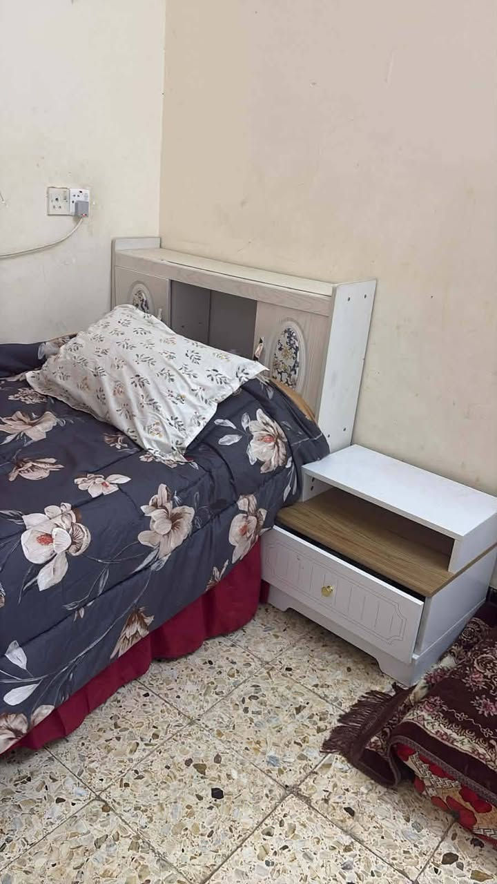 غراض للبيع الكنتور الابيض وحده سعره150 والكنتور الثاني وملحقاته ب200 وبيهن مجال للشراي للاستفسار خاص


**إذا كنت صاحب هذا الإعلان وتريد حذفه لأي سبب، رجاءا أرسل رسالة إلى الدعم الفني**