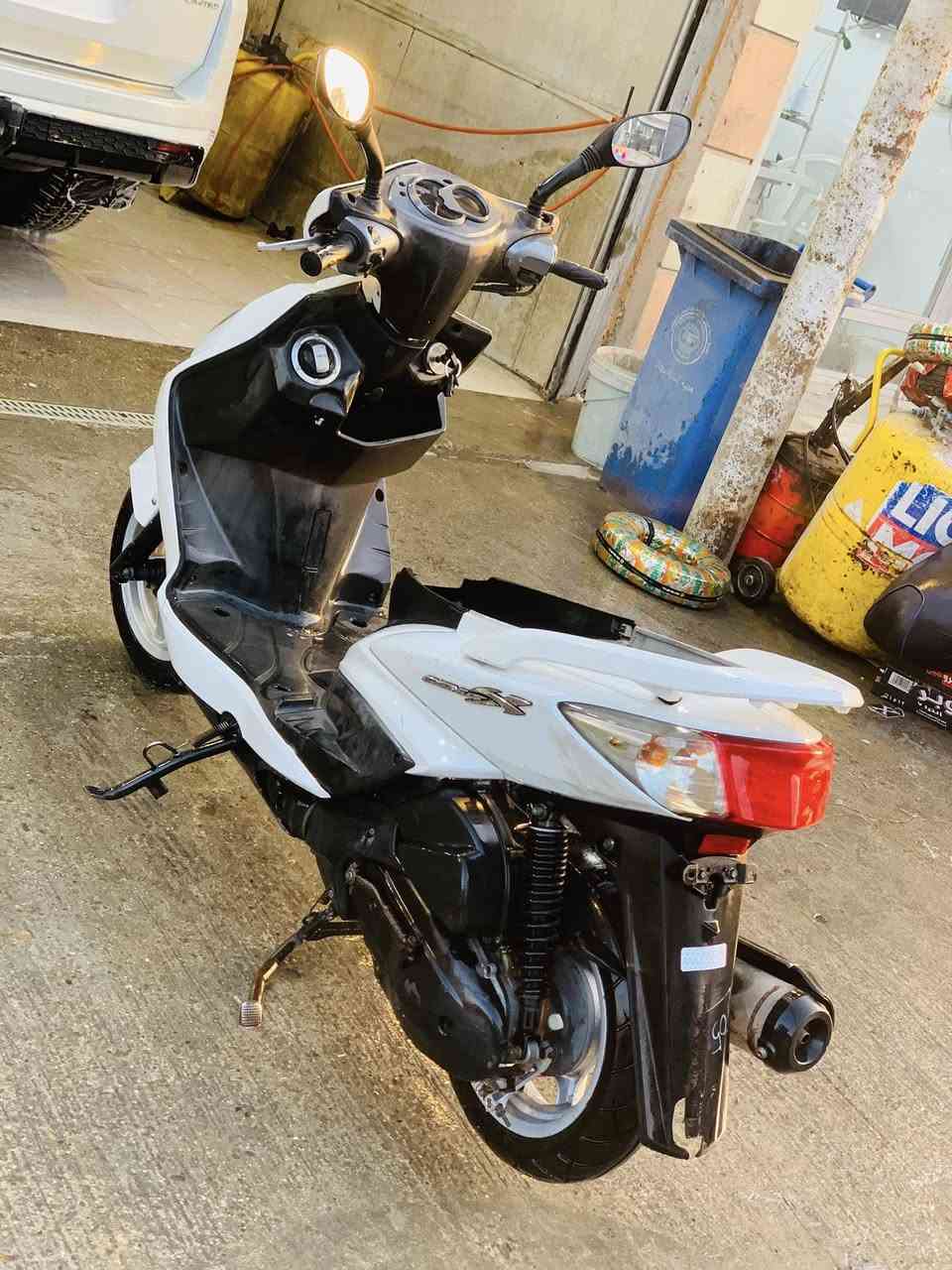 سكنس فحل ياباني ماشيه 25دراجه اب حالت اوكاله مكينه كفاله عامه كفر شوفت عينك تجي وتشلع عيوني الشراي يتصل***********
