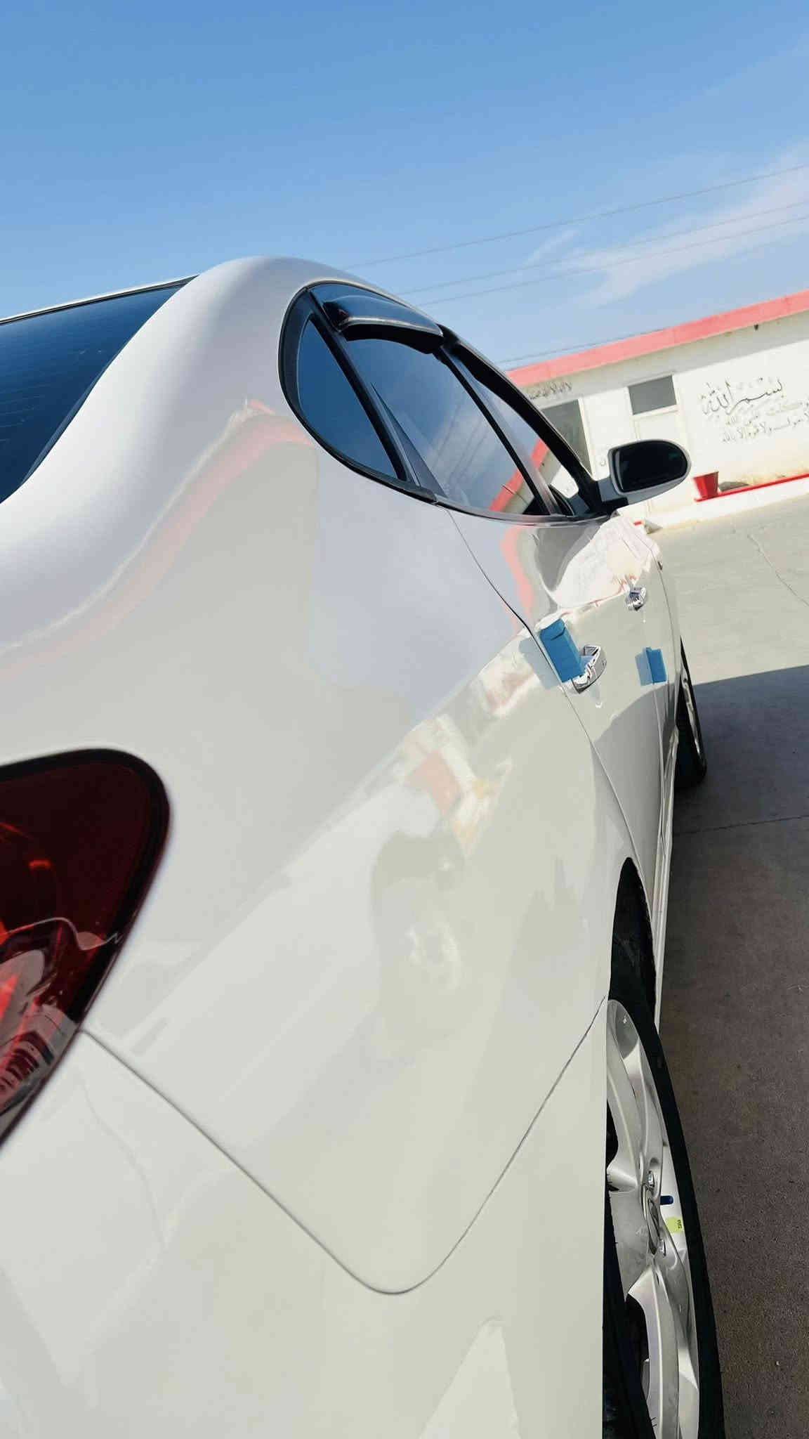 ئەڤانتی بڕاوەی دوبەی ٢٠٠٦
سەیارەکەحاسەیە تەبریت لەمس سارد و گەرم بە شەرت شاشە لێزەری کوشن جڵدی هیتەر ناوزەردە تازە پۆلیش و حەمام کراوە ٤ تایەی
لۆکی بۆ بەسراوە سپێری دانەبەزیوە چرکەی تیا نیە  بۆ چاڵ و شوخت مەگەڕێ سەقفی وەک شوشەیە ڕۆنی گێڕو مەکینەی تازە گۆڕدراوە دەعم و لێدراو  کەڤەر گۆڕاو بەشەرت گێڕ و مەکینەی بەشەرت
٥٢$ گەڵاو مەجال
***********
قەڵادزێ
