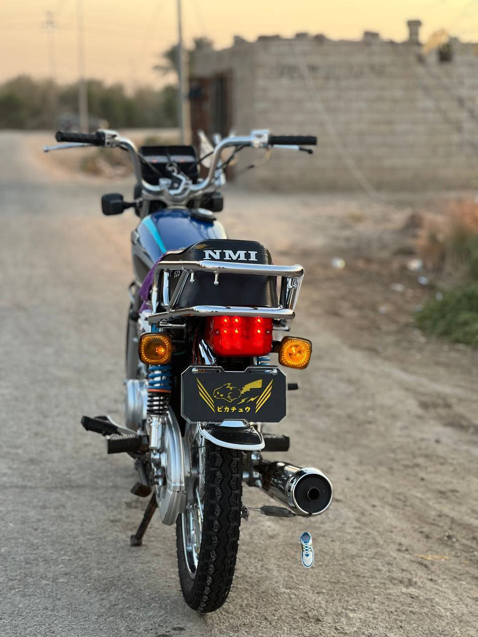 السلام عليكم
للبيع دراجه نامه اصلي شلامجه موديل 23شاصي 16 دراجه مكفوله من كلشي محرك ما مفتوح 
دراجه كلك 
رقم تليفون {***********}
