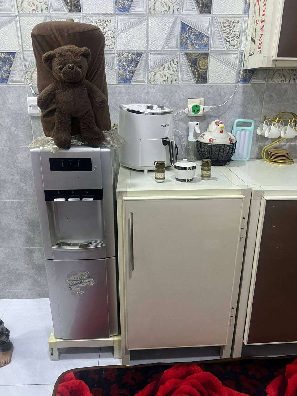 سلام عليكم ...من رخصه الادمن ..كاونتر للبيع متر ونص ..سنك متر ونص +نص متر اضافيه ..+براد ..سعر 450 وبي مجال بسيط 
مكان حي تونس احمد عائله احمد شغل تكزام مو سوكي


**إذا كنت صاحب هذا الإعلان وتريد حذفه لأي سبب، رجاءا أرسل رسالة إلى الدعم الفني**