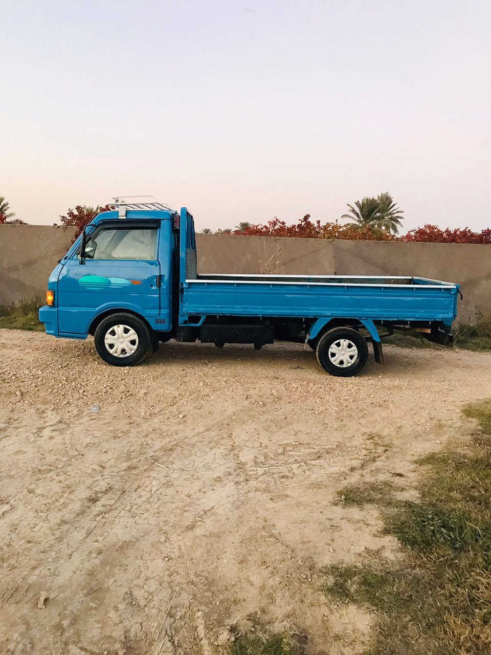 السلام عليكم اخوان كيا للبيع 1994رقم واسط ماكينه كير حداده كله جديد مصبوغه جماليه فقط سنويه نافذه 5سنوات. ثاني يوم مداور دوشمه جديده المكان حله الحمزه الغربي للاستفسار الاتصال ***********.    .‏‪***********‬‏السعر 50وبيه مجال بسيط
