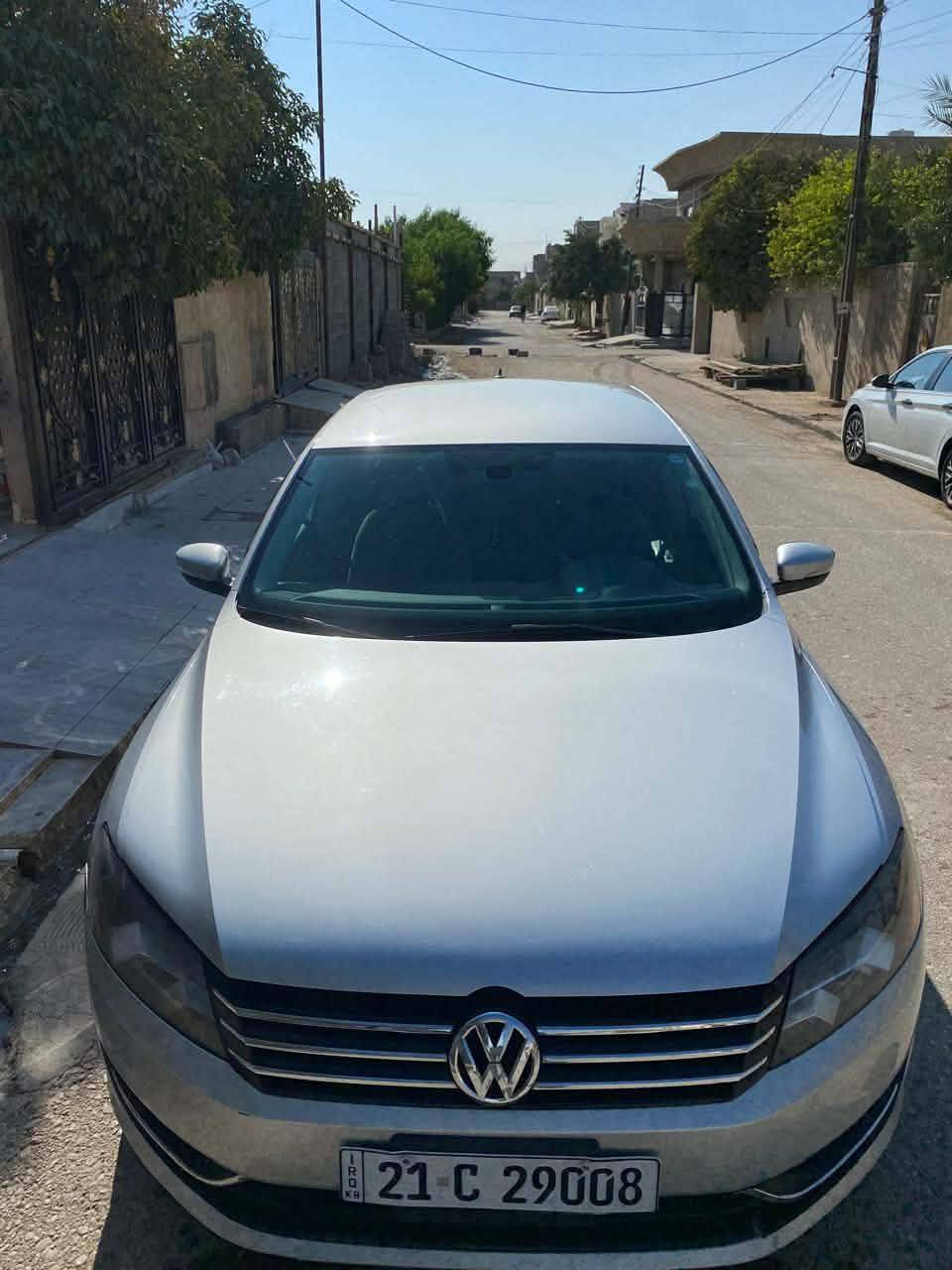 باسات خليجي للبيع محرك ٥ سلندر
بها اربع شبر مكانات بارد. بدون دواخل. بجم كبس امامي وخلفي. ماشيه ٢١٣الف كيلو متر
بها بطاقة بنزين
شرط تحويل
سعرها ١٤٠ ورقه وبها مجال قليل
***********

