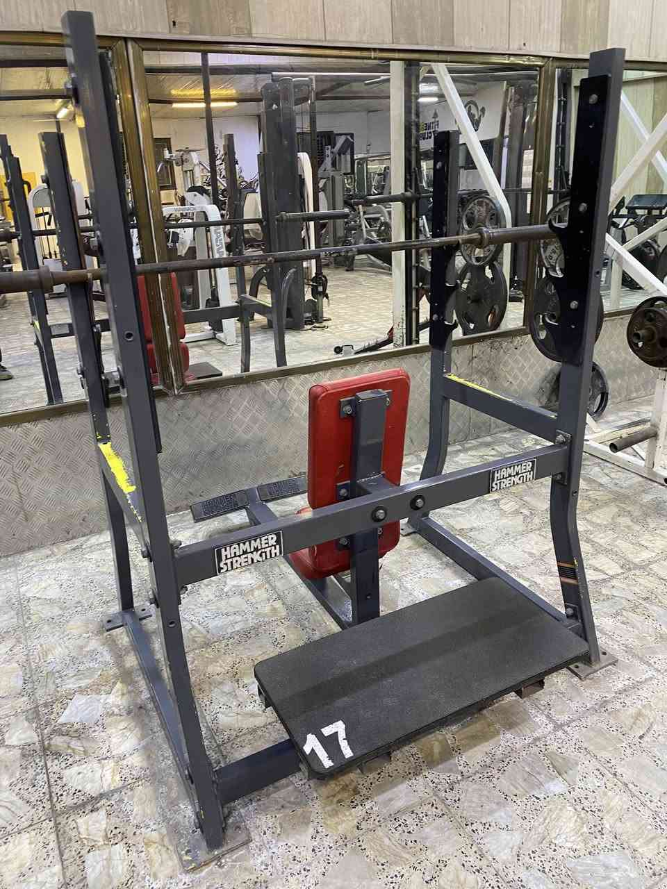 حماله اكتاف همر الاصلي خلفي امامي للاستفسار***********
